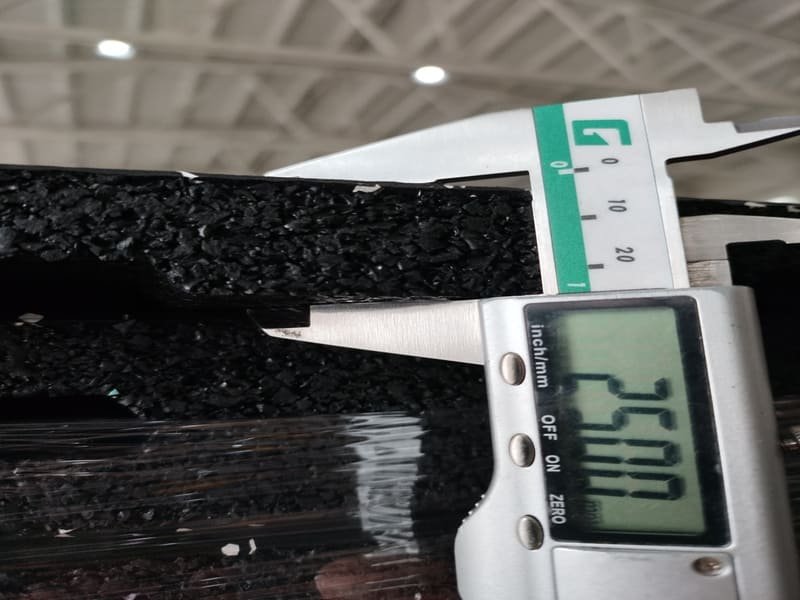 heel pressure test rubber vs wood